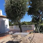 Quiet 4 Bedrooms Full Sea View Heated Pool *