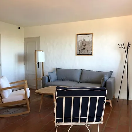 Quiet 4 Bedrooms Full Sea View Heated Pool Вилла