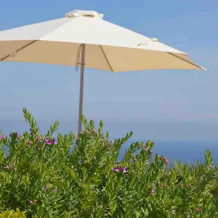 Quiet 4 Bedrooms Full Sea View Heated Pool *
