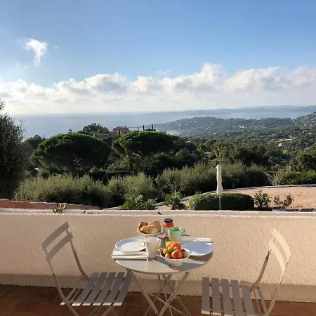 فيلة Quiet 4 Bedrooms Full Sea View Heated Pool *