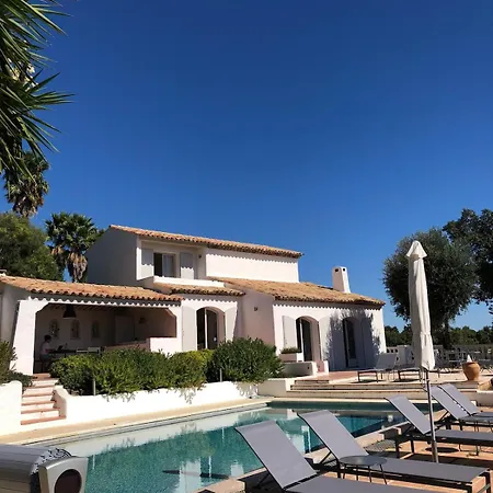 Quiet 4 Bedrooms Full Sea View Heated Pool * Сент-Максим